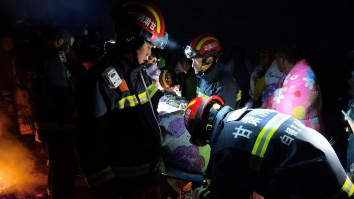 China ultramarathon: Severe weather kills 21 runners China ultramarathon: Severe weather kills 21 runners