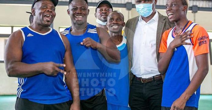 Sports Minister with Black Bombers Sports Minister with Black Bombers