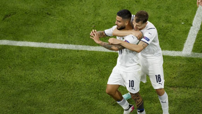MUNICH, GERMANY - JULY 02: (BILD ZEITUNG OUT) Lorenzo Insigne of Italy celebrates after scoring his team's second goal with Nicolo Barella of Italy during the UEFA Euro 2020 Championship Quarter-final match between Belgium and Italy at Football Arena Muni Image credit: Getty Images MUNICH, GERMANY - JULY 02: (BILD ZEITUNG OUT) Lorenzo Insigne of Italy celebrates after scoring his team's second goal with Nicolo Barella of Italy during the UEFA Euro 2020 Championship Quarter-final match between Belgium and Italy at Football Arena Muni Image credit: Getty Images