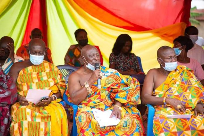 Chief appeals with Western North Minister over disputes