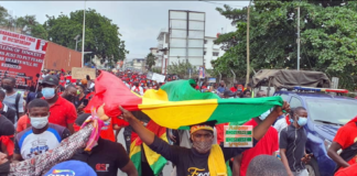 #FixTheCountry protestors hit the streets of Accra