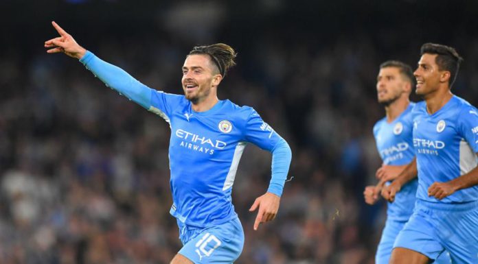 Grealish-210915-Celebrating-G1050