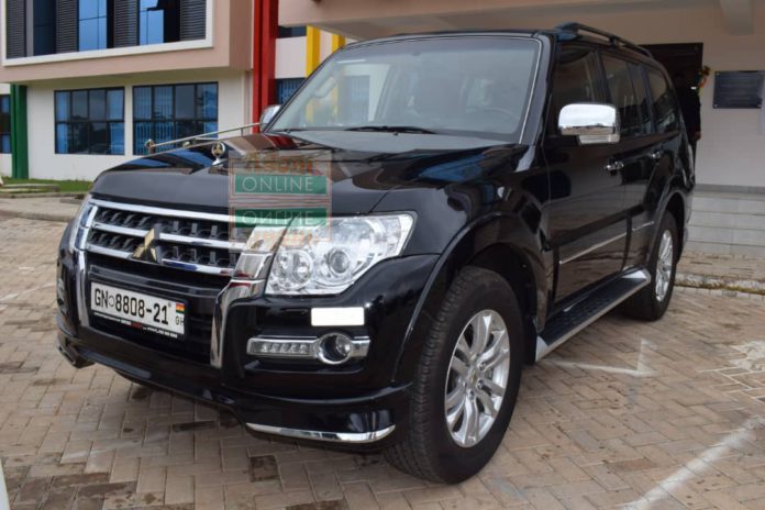 Akufo-Addo gifts Anglican church a Pajero car