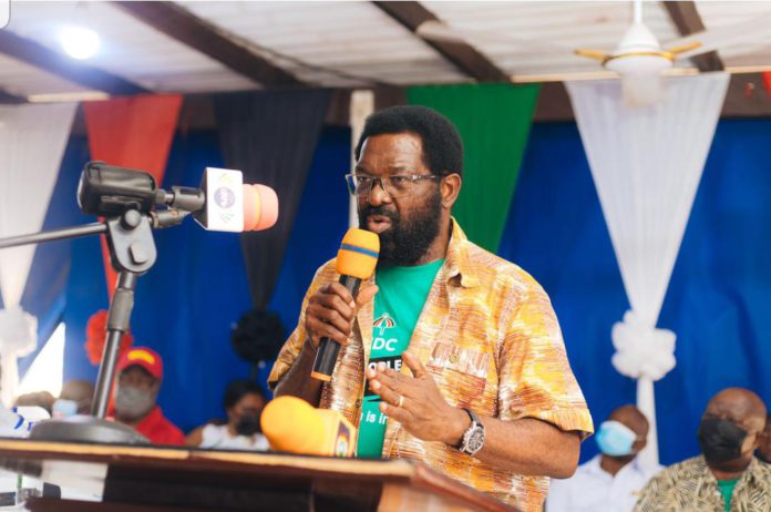 Okoe Vanderpuije addressing fisherfolks
