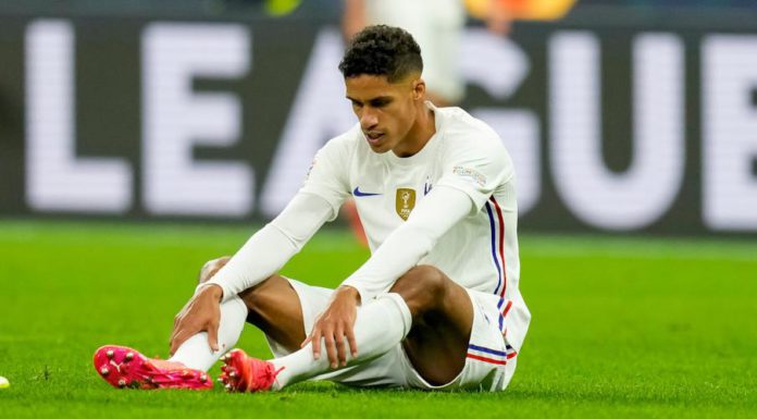 Raphael-Varane-211010-Injured-G-1050