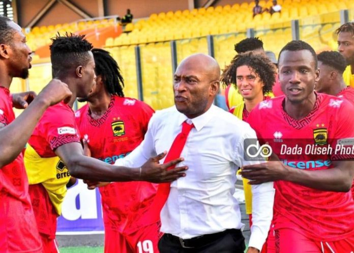 Kotoko coach Prosper Narteh Ogum celebrates with Asante Kotoko players