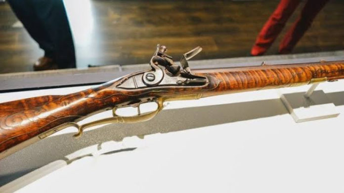 Antique gun