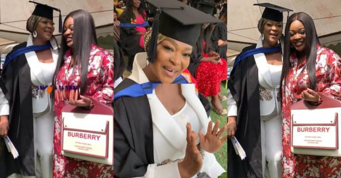 Kalsoume Sinare graduation_1280x672