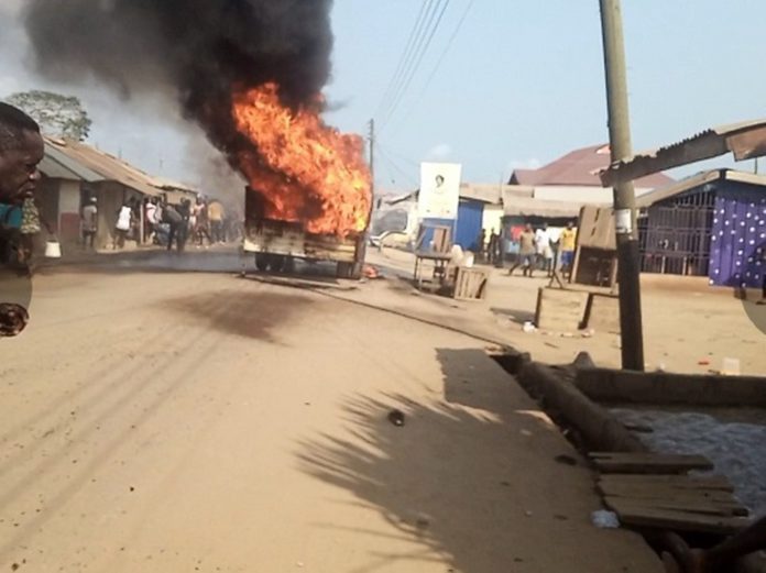 Mankessim truck fire_1600x1198