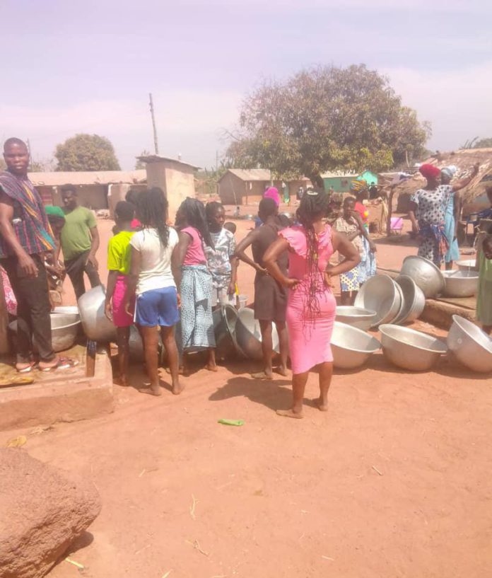 Chaos at Kpandai over insufficient potable water
