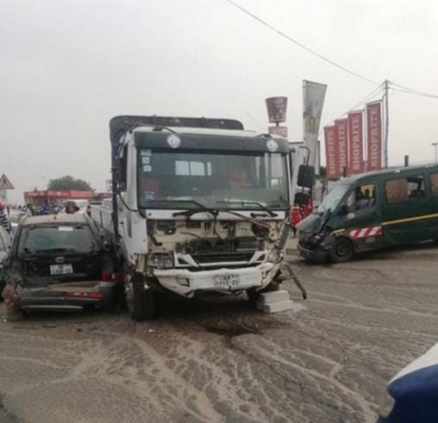 Car-crush-near-Accra-Mall-439x424 (Copy)