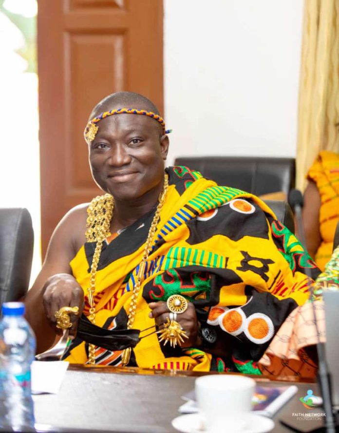 Aowin chief Beyeeman Tano Kwaw Beinbuin III