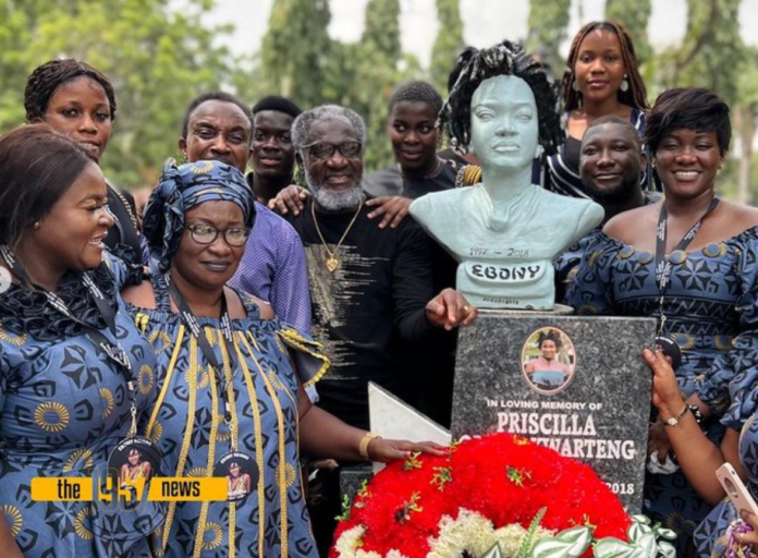 Late Ebony's family | Photo credit: @the1957news