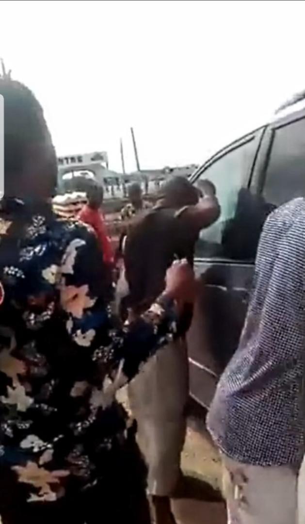 Couple die during car sex