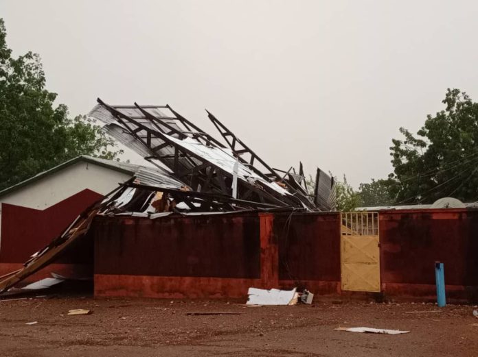 3 injured, many homeless after rainstorm at Kalba