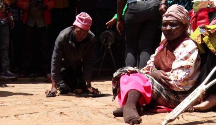38 disabled beggars stand up from wheelchair to flee from arrest