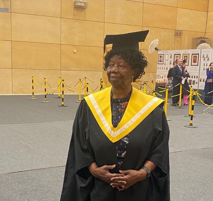 80-year-old grandma graduates from university