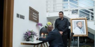 Akufo-Addo signs book of condolence in honour of David heward-mills source: facebook