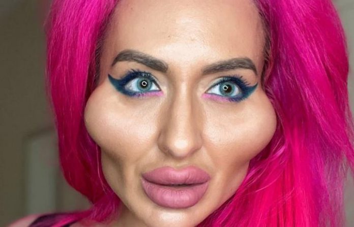 Anastasia once had a far more natural look ( Image: Jam Press/@justqueen88) Anastasia once had a far more natural look ( Image: Jam Press/@justqueen88)