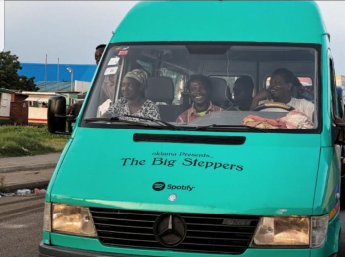Kendrick Lamar promotes new album with ‘trotro’ in Ghana