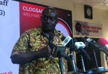 Local govt service workers union distances itself from CLOGSAG strike Executive Secretary of CLOGSAG, Mr Isaac Bampoe Addo addressing the press conference