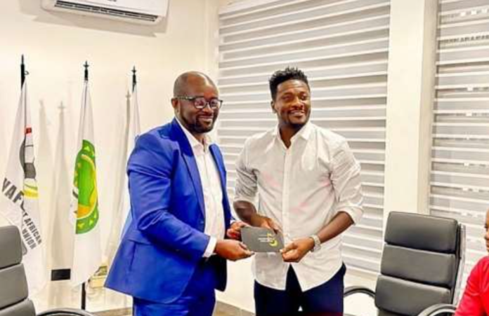 Asamoah Gyan - Kurt Okraku Asamoah Gyan - Kurt Okraku