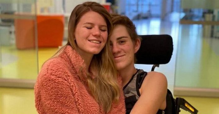 Loren Schauers with girlfriend Sabia Reiche ( Image: Loren Schauers / SWNS) Loren Schauers with girlfriend Sabia Reiche ( Image: Loren Schauers / SWNS)
