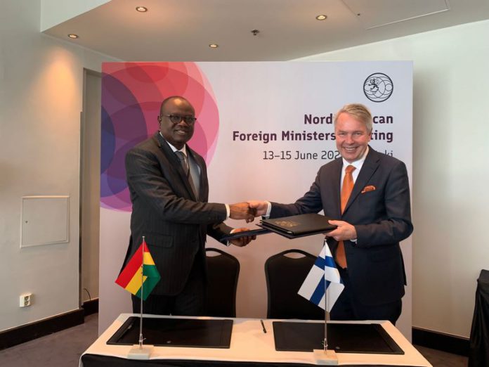 Exchange of signed MOU between Ghana and Finland