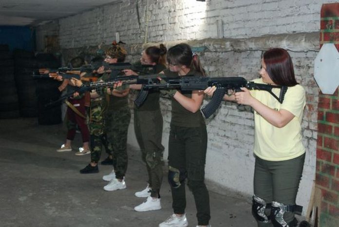 Women learn how to use Kalashnikov assault rifles in Zaporizhzhia, southeastern Ukraine ( Image: AFP via Getty Images) Women learn how to use Kalashnikov assault rifles in Zaporizhzhia, southeastern Ukraine ( Image: AFP via Getty Images)