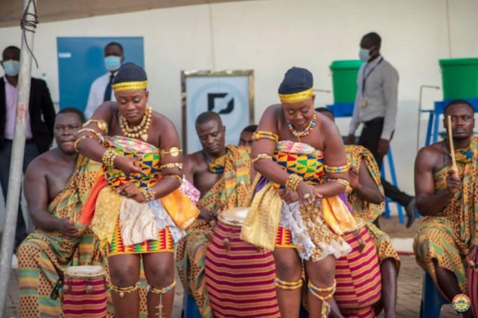 Adowa dancers Photo: Parliament of Ghana Adowa dancers Photo: Parliament of Ghana