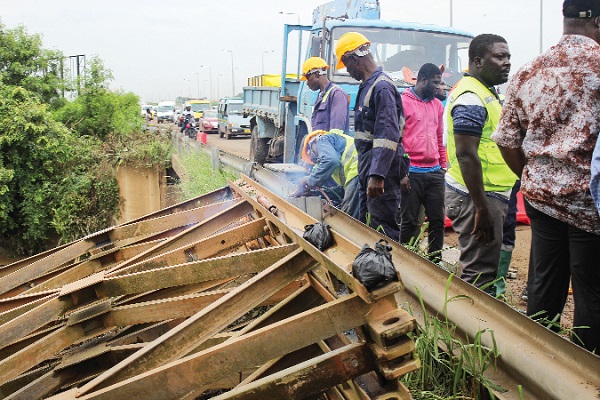 Damaged bridge at Abattoir, Tema Motorway Damaged bridge at Abattoir, Tema Motorway