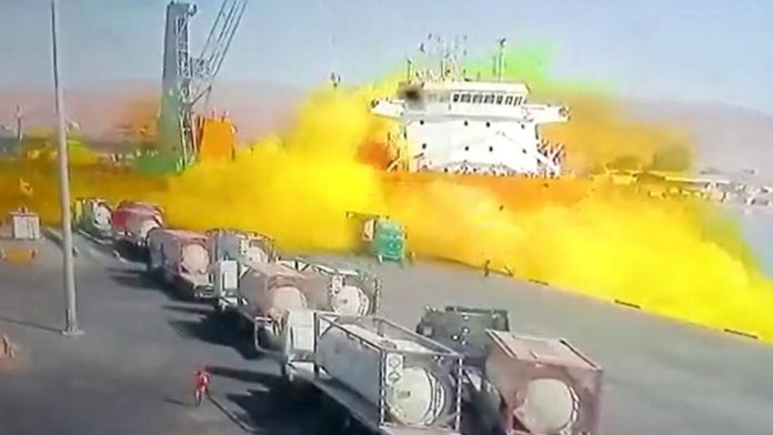 Leaked toxic gas / Credit: ALMAMLAKA TV