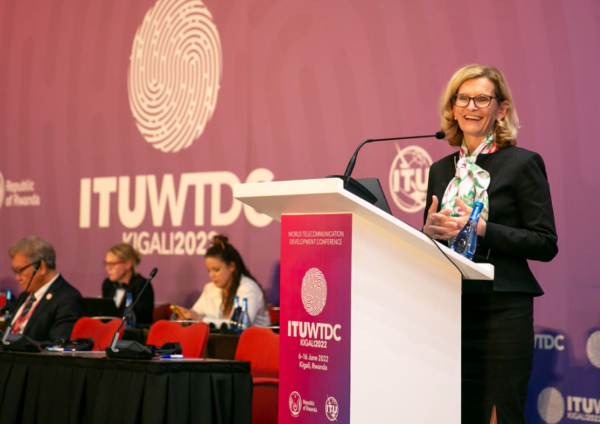 Ms. Doreen Bogdan-Martin, Director of BDT, presenting the Telecommunications Development Report Ms. Doreen Bogdan-Martin, Director of BDT, presenting the Telecommunications Development Report