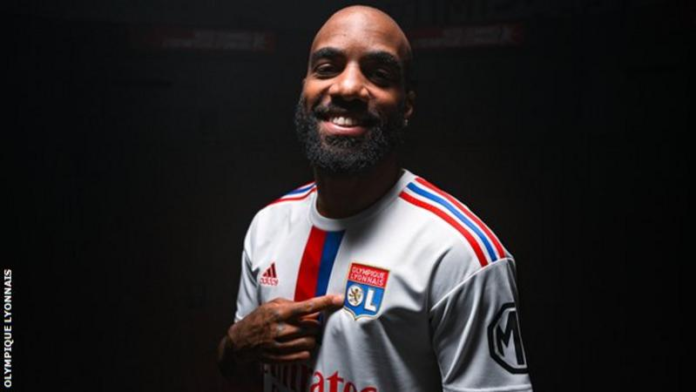 Alexandre Lacazette holds the record for the most goals scored in a Ligue 1 season by a Lyon player (28 in 2016-17). Image Source: Olympique Lyonnais Alexandre Lacazette holds the record for the most goals scored in a Ligue 1 season by a Lyon player (28 in 2016-17). Image Source: Olympique Lyonnais