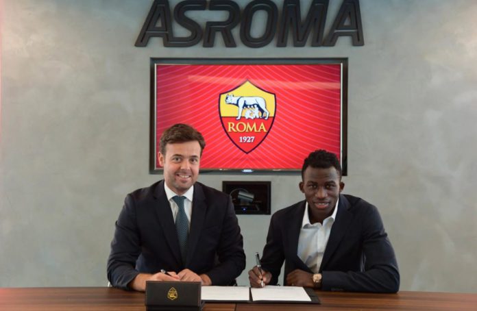 Felix Afena-Gyan signs new deal at AS Roma Felix Afena-Gyan signs new deal at AS Roma