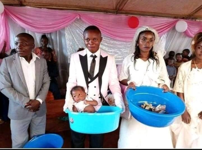 lady drops her ex-boyfriend's child as offertory at his wedding
