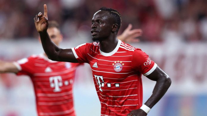 Sadio Mane celebrates Sadio Mane celebrates