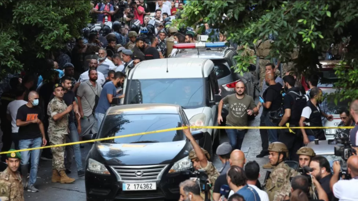 Armed man hailed hero / Credit: REUTERS