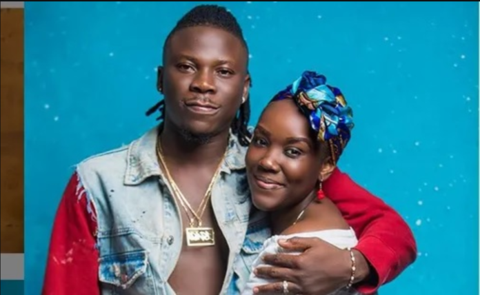 Stonebwoy and wife / Credit: Myjoyonline.com
