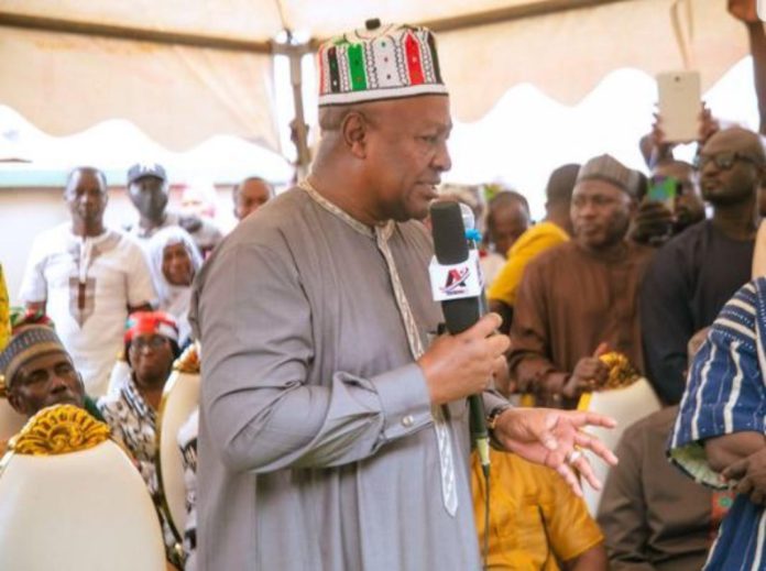Mahama supports Kumasi Sofoline Mosque Project