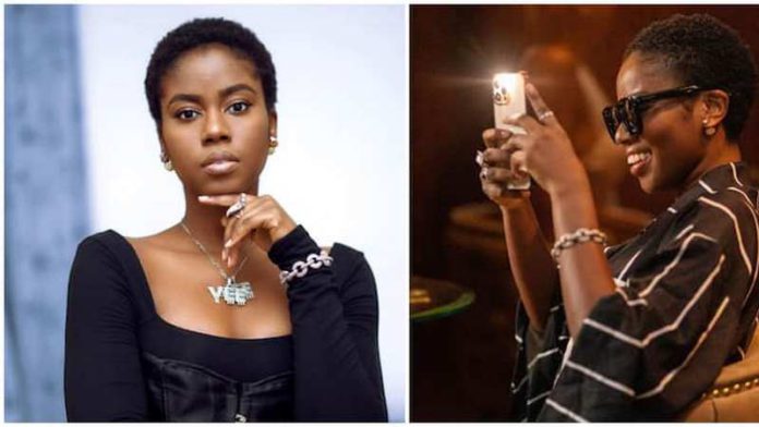 MzVee Photo Source: @mzveegh MzVee Photo Source: @mzveegh