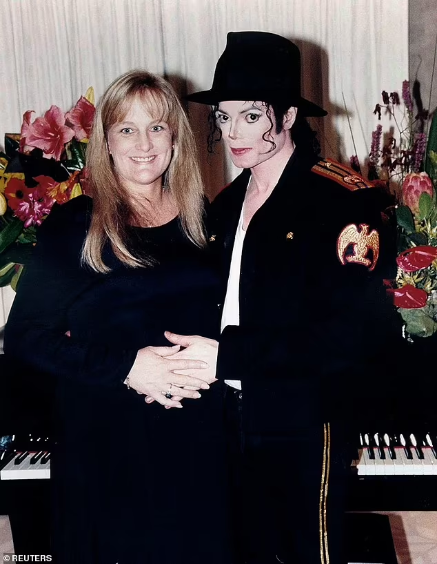 Michael Jackson and ex-wife, Debbie Rowe