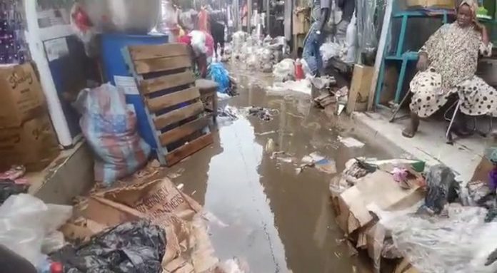 Over 1000 lockable shops flooded at Central Market; Over 1000 lockable shops flooded at Central Market;