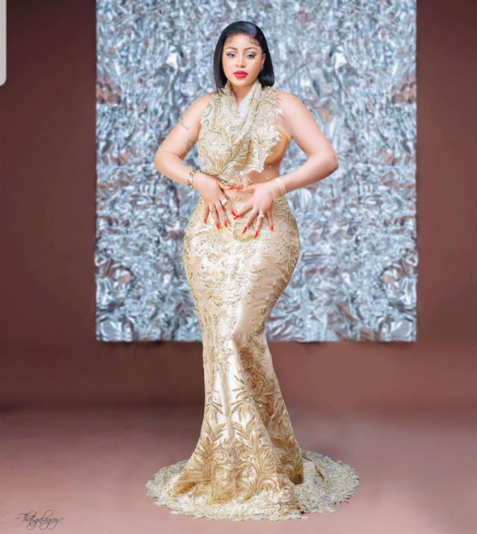 Regina Daniels Source: @thatigalaguyng/ Instagram