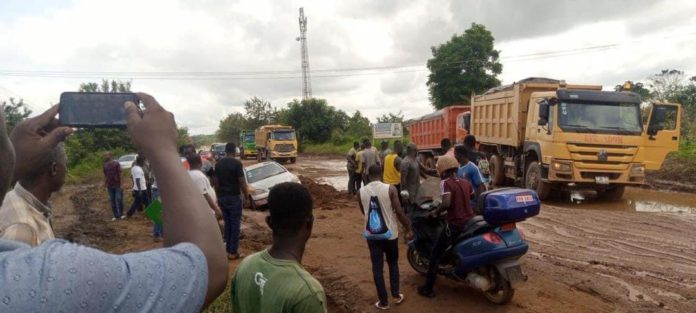 Passengers stranded as rains destroys portion of Sunyani-Techiman highway