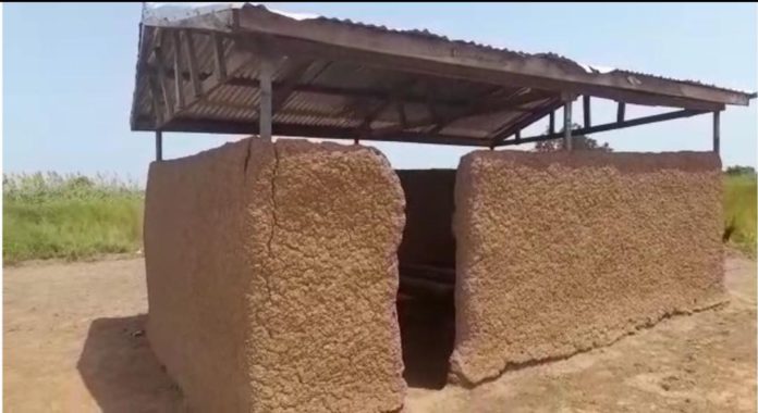 Kukpum community converts NPP pavilion into school