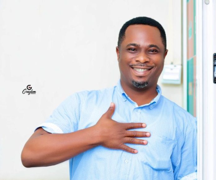 Adom FM's Papa Bills | Photo credit: @gregdomphotography_official /Instagram Adom FM's Papa Bills | Photo credit: @gregdomphotography_official /Instagram