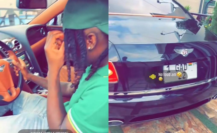 Stonebwoy shows off Bentley Stonebwoy shows off Bentley