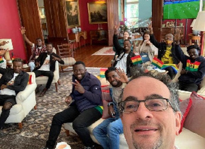 Jon Benjamin watches Ghana vs Portugal match with Ghanaians in Mexico Jon Benjamin watches Ghana vs Portugal match with Ghanaians in Mexico