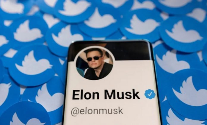Elon-Musk_Twitter-699x424 (Copy)